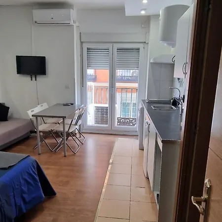 Apartamentos Econostay Chueca-3